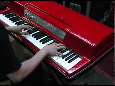 Wurlitzer 200A piano